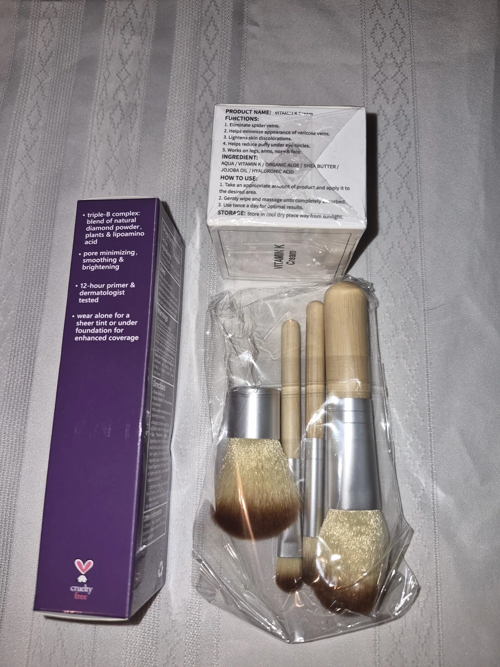 Blur Imperfections Makeup Brush Set with Vitamin K Cream - Purple & Beige